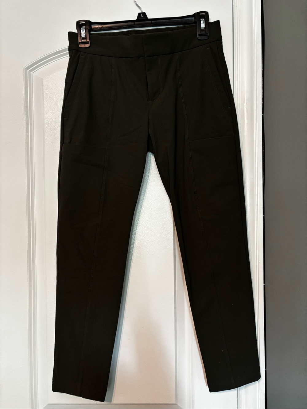 Athleta Women’s 0P Petite Dark Moss Green Performance Pants